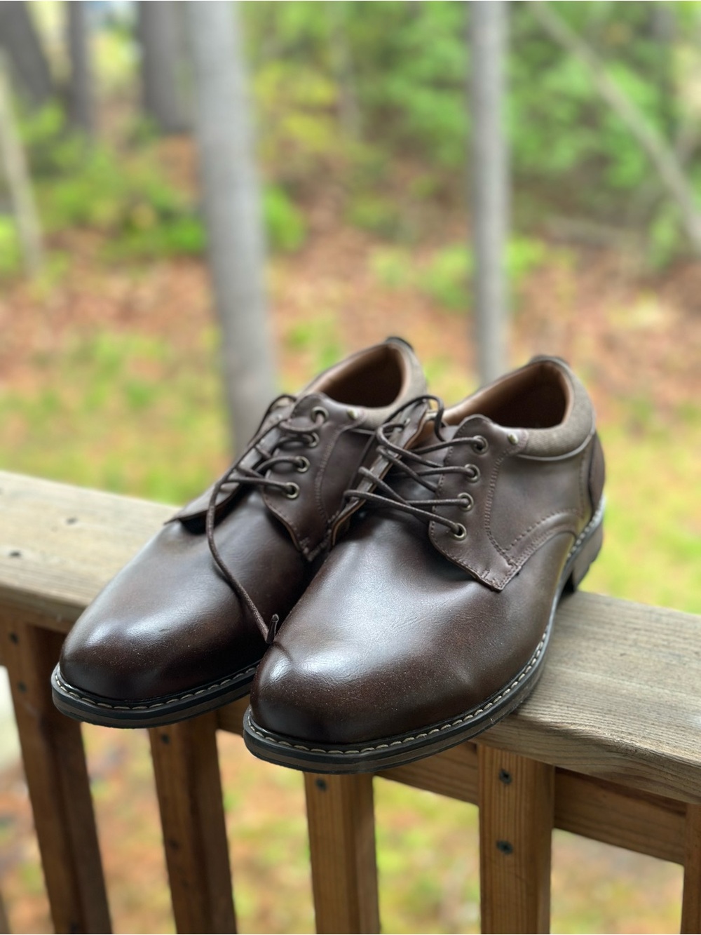 Classic Brown Leather Lace-Up Derby Shoes for Men